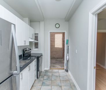 For Lease - 682 Bathurst Street Unit# 2, Toronto, Ontario - Photo 5