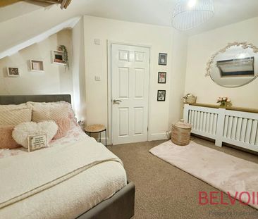 Flat to rent on - Photo 1