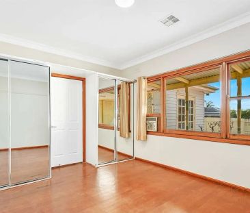 “Corner Comfort Meets Everyday Convenience” - Photo 2