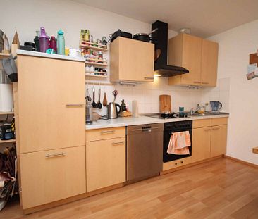 Tolle 2-Zimmerwohnung mit Einbauküche im Rückgebäude - Foto 6