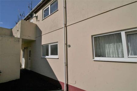 Priory Road, Lower Compton, Plymouth, PL3 - Photo 5