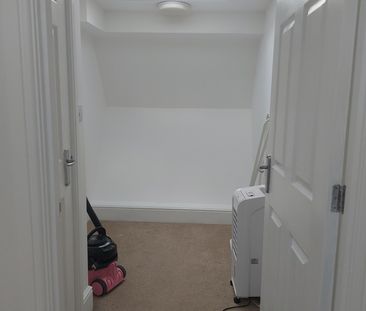 1 Bed Flat, The Old Drill Hall, BS2 - Photo 1