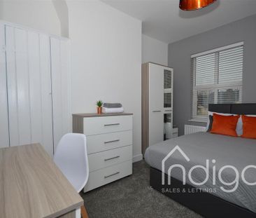 1 bedroom in a house share to rent - Photo 4
