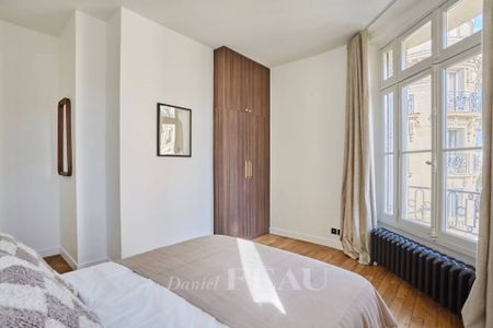 Location appartement, Paris 8ème (75008), 4 pièces, 131 m², ref 85337185 - Photo 3