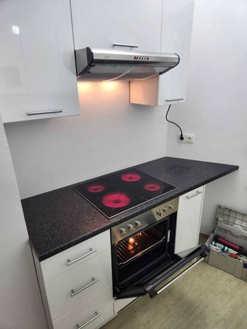 gemütliche 2-Zimmer-Wohnung mit Küche zu vermieten - Photo 4