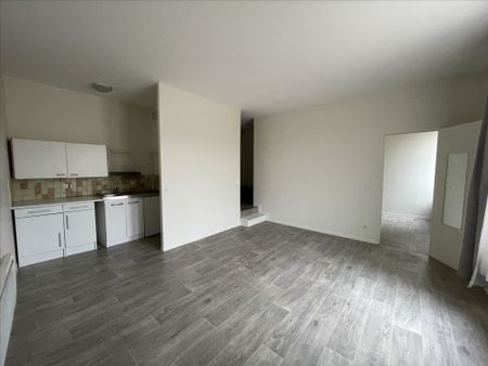 Location Appartement 2 pièces 40m² - Photo 3