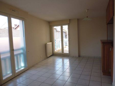 Location appartement t1 bis 2 pièces 44 m² à Villefranche-de-Rouergue (12200) - Photo 5