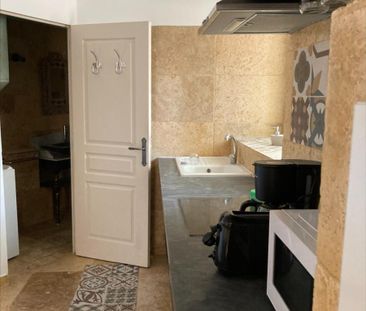 MEUBLÉ SAINT-REMY de PROVENCE 662 € CC - Photo 3