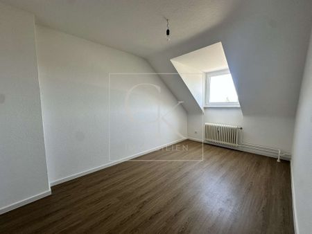 3-Zimmer-Dachgeschosswohnung zur Miete - Photo 2