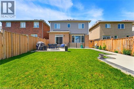 9 PRICE Street Unit# UPPER, Brantford, Ontario, N3T0R3 - Photo 2