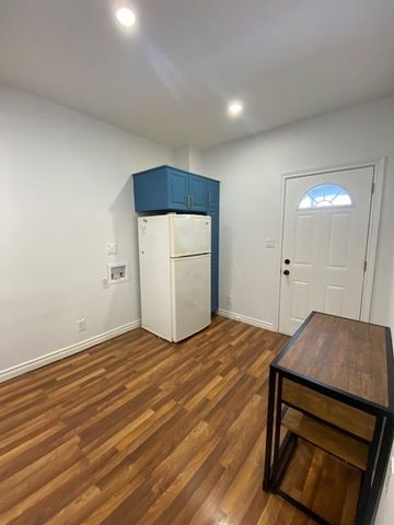 For Lease - 55 Young Street Unit# 2- Bedroom 3, Hamilton, Ontario - Photo 4