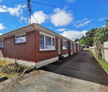 Clouston Park Living - Photo 3