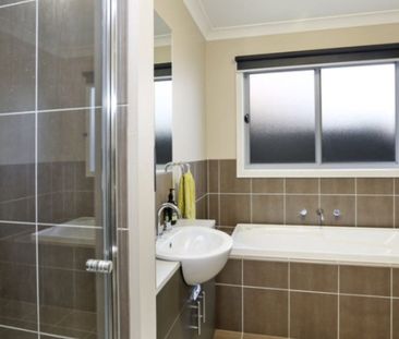 8 Bella Julia Place, Lara, Vic 3212 - Photo 6