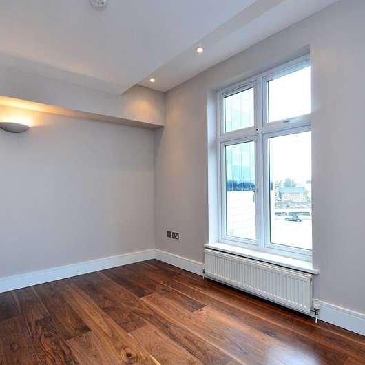 Chiswick High Road, Gunnersbury, W4 - Photo 1