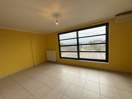 Prachtige penthouse met terras midden in het centrum - Photo 2