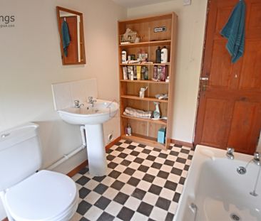 5 Bedroom Semi-Detached House - Photo 6