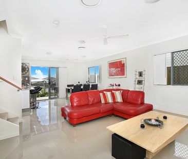 4 Bedroom townhouse Brightwater Estate - Photo 6