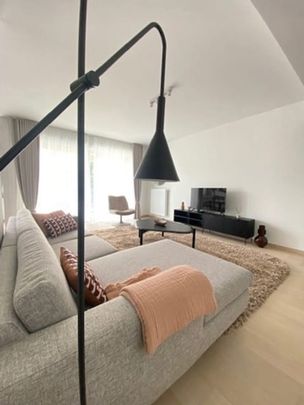 Appartement te huur - Photo 1