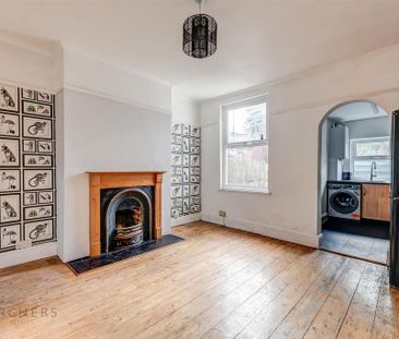 3 bedroom terraced house to rent - Photo 4