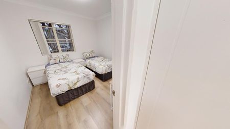 Chippendale - Photo 5