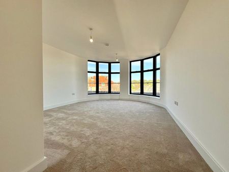 Harmony, 5 Burnaby Road, Bournemouth, Dorset, BH4 - Photo 4