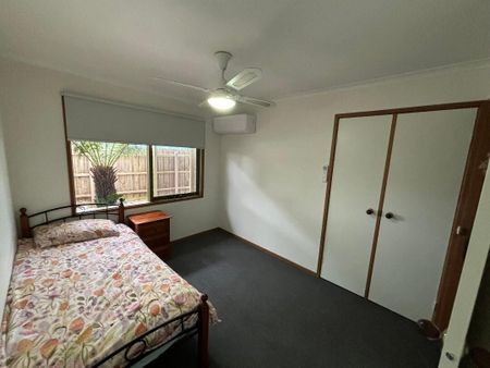 Cranbourne - Photo 3