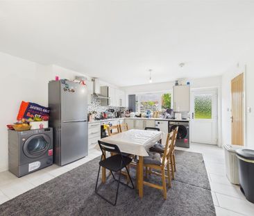3 BED Semi-detached house To rent - Photo 5