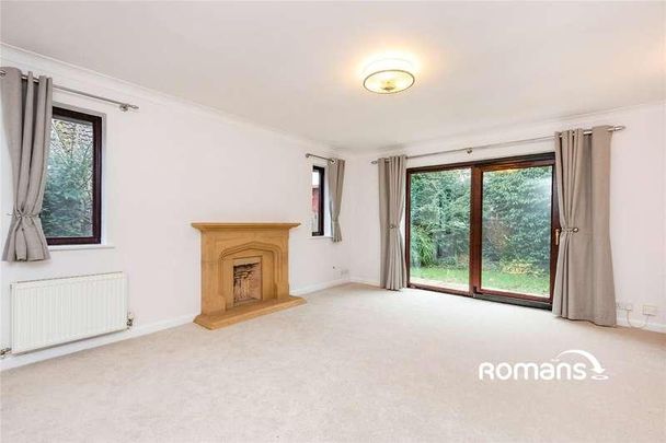 Basingbourne Close, Fleet, Hampshire, GU52 - Photo 1