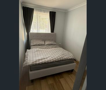 Fully Furnished and Newly painted House - Photo 5