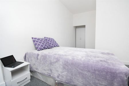 1 bed house share to rent in Berry Street, Burnley, BB11 - Photo 3