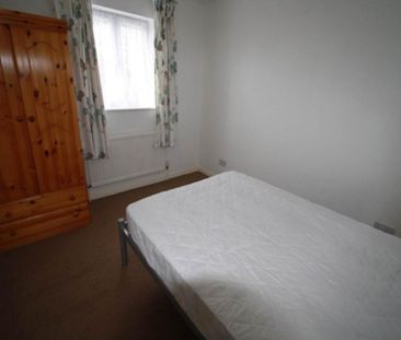 3 bedroom house to rent - Photo 3