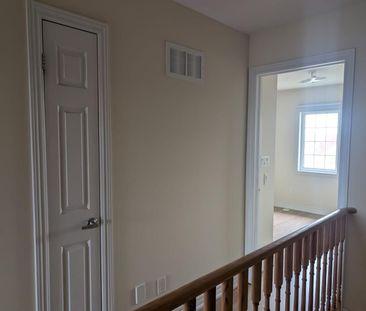 For Lease - 9960 McCowan Road, Markham, Ontario - Photo 6