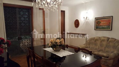 Villa a schiera 5 locali, ottimo stato, Porta Nuova - Ingegneria, Pisa - Photo 2
