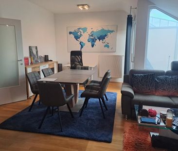 Pillweinstraße, sonnige und ruhig gelegene Dachgeschosswohnung mit ... - Foto 2