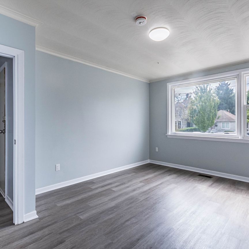 For Lease - 144 Lake Crescent Unit# Main, Toronto, Ontario - Photo 1