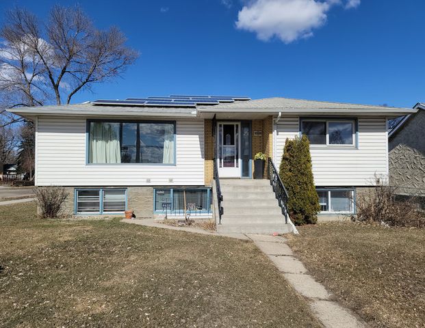 9656 - 63 Avenue NW - BSMT | 9656 63 Avenue NW, Edmonton - Photo 1