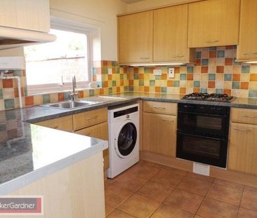 Grain Close, Great Shelford - Photo 4