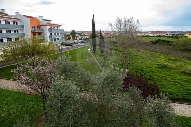 Apartamento T2 - Photo 1