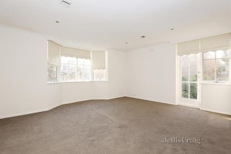 5/6 Rockley Road, South Yarra - Photo 3