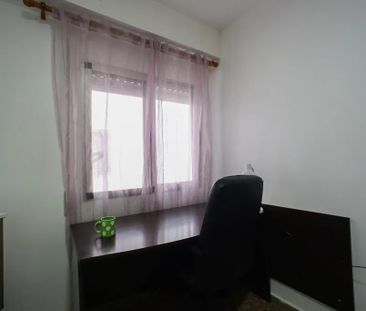 Carrer dels Lleons, Valencia, Valencian Community 46022 - Photo 5