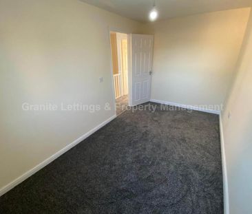 2 bedroom semi-detached house to rent - Photo 6