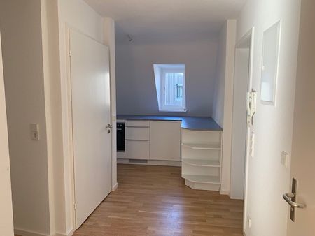 Attraktive 2-Zimmer-Stadtwohnung mit kleinem Balkon - Photo 3