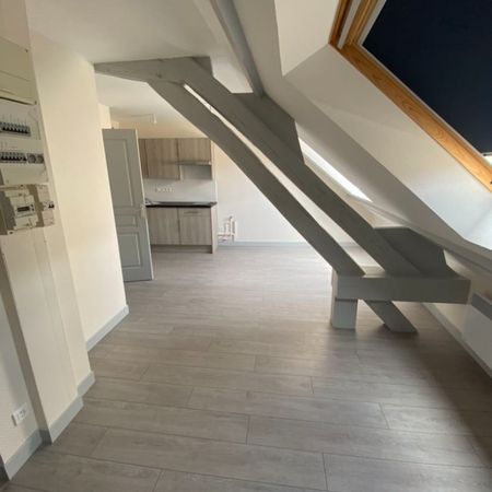 Location Appartement 1 pièce 15m² - Photo 3