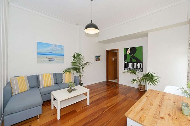 Recent refurbished 1 bedroom unit - Photo 1