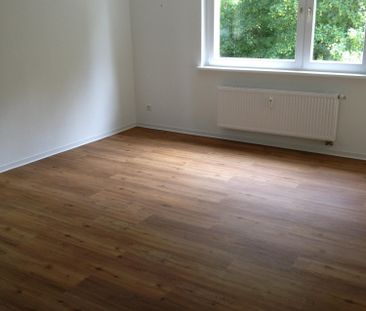 Top sanierte 3-Zimmer-Wohnung in kinderfreundlicher Wohnanlage! - Photo 1