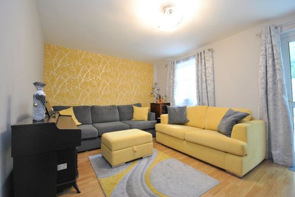 Duddington Close, London, SE9 - Photo 1