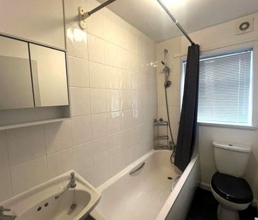 Marlborough Avenue - Photo 2