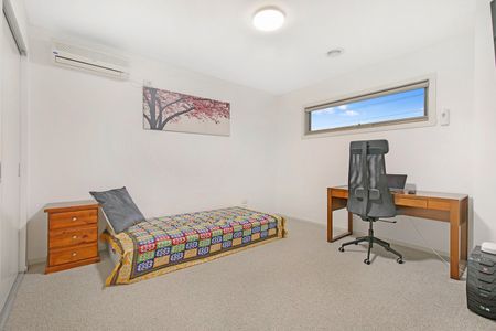 5 Black Street, Reservoir VIC 3073 - Photo 4