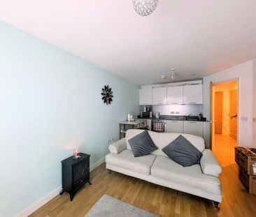 1 bedroom flat to rent - Photo 4