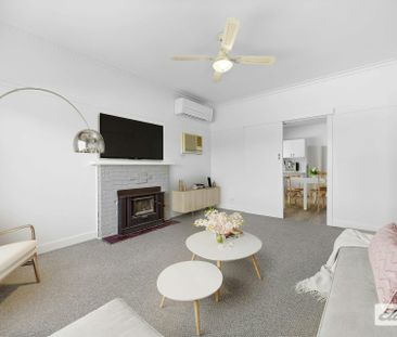 Freshly Renovated, Low-Maintenance Living - Photo 3